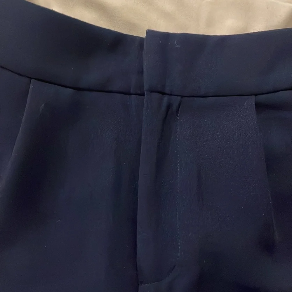 FOREVER 21 navy blue shorts size S